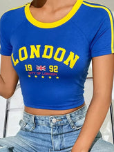 Women's blue London letter printed O-neck short-sleeved crop graphic T-shirt.